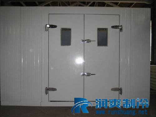 冷库门