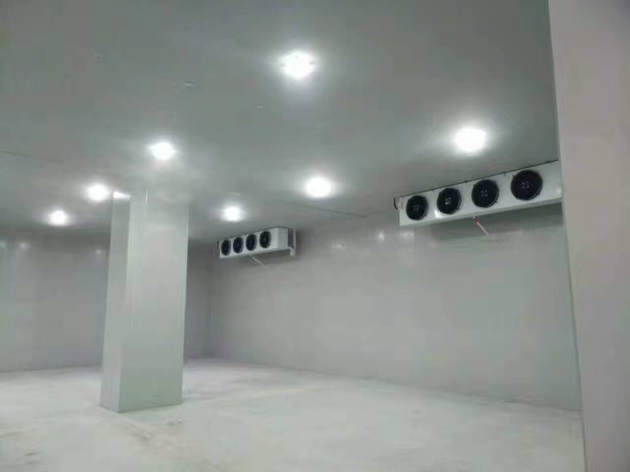 冷库